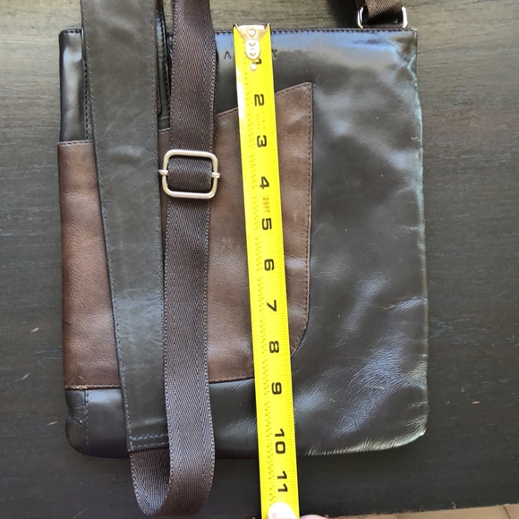 Radley London Leather crossbody purse size OS Brown - Picture 11 of 11